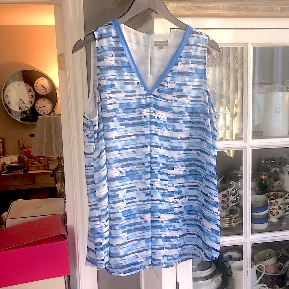 NWOT VINCE CAMUTO Sleeveless Lightweight Blouse, XL